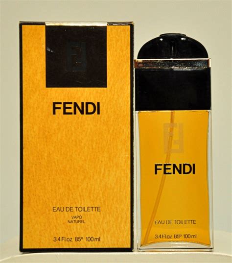 profumo fendi donna anno 2000